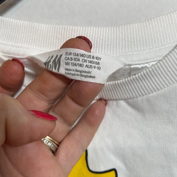 H&M The Simpsons Girls Sweatshirt Cartoon Lisa Simpson Sz 8-10 EUC - Picture 6 of 8